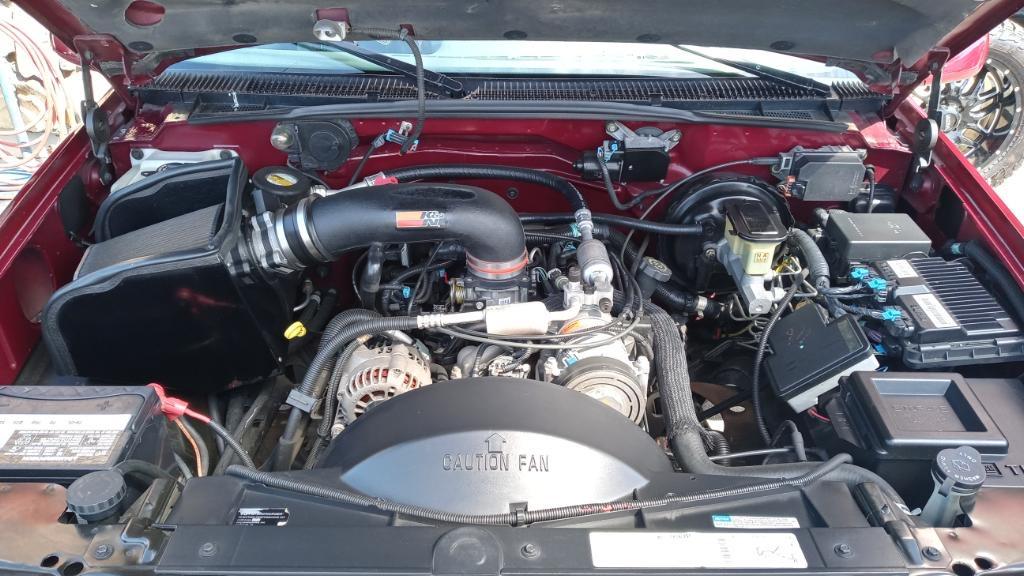 Opposing Cylinders